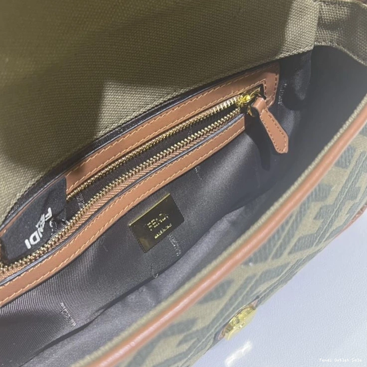 Cheap Bag Medium Fendi FF Canvas Green In Baguette Motif 0816